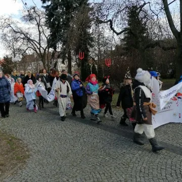 Ostatkowy korowód przeszedł ulicami Radomska