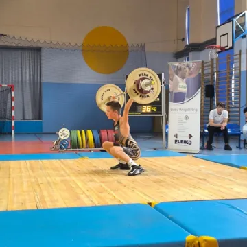 Herosi z Radomska z medalami w Dobryszycach