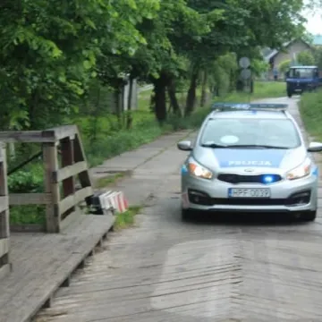 Most w Krzętowie zamknięty dla ruchu