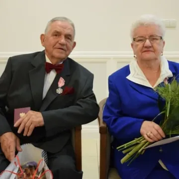 8 par obchodziło Złote Gody