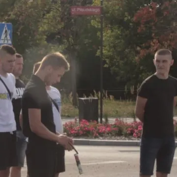 Kibice RKS Radomsko i ONR uczcili 75. rocznicę Powstania Warszawskiego