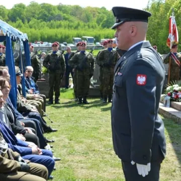Uroczystości w Bąkowej Górze - oddano hołd Żołnierzom Wyklętym