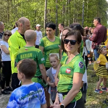 W Gomunicach poszli i pobiegli dla pszczół