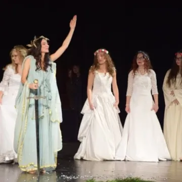 Teatr Żródło z widowiskiem „Niepodległa