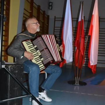 Wieczornica patriotyczna w Gomunicach