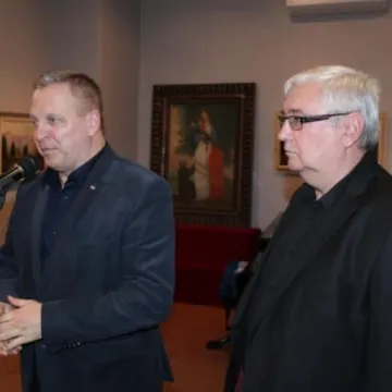 O temblakach broni białej