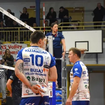 Czwarty tie-break z rzędu. Bugaj Volley Radomsko ulega Chełmcowi