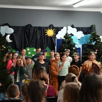 Przedszkolaki w Reymontówce na Bugaju w Radomsku