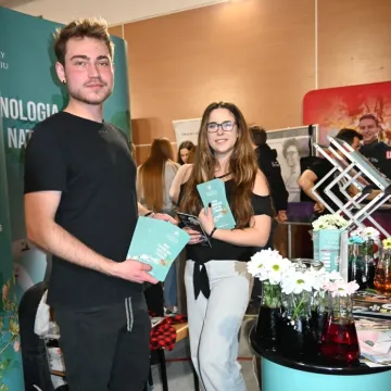 43 wystawców, setki możliwości. Targi edukacyjne w II LO Radomsko