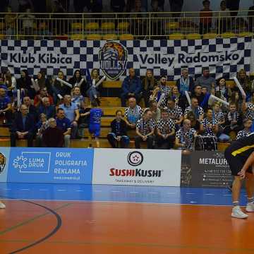 Emocje na parkiecie. METPRIM Volley Radomsko zwycięża ze Skrą II Bełchatów