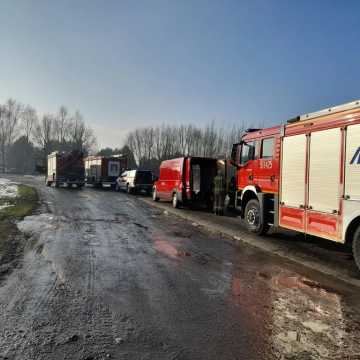 Człowiek pod wodą! Ćwiczenia ratownicze strażaków z Radomska na Folwarkach