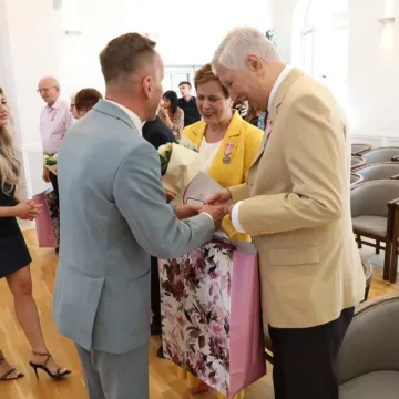 Złoci małżonkowie uhonorowani medalami