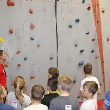 Ruszyły pierwsze powiatowe zawody wspinaczkowe