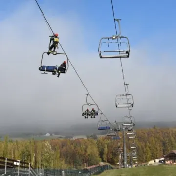 Ćwiczenia ratownicze w Ośrodku Sportu i Rekreacji na Górze Kamieńsk
