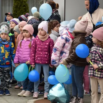 Radomsko włączyło się w obchody Dnia Autyzmu
