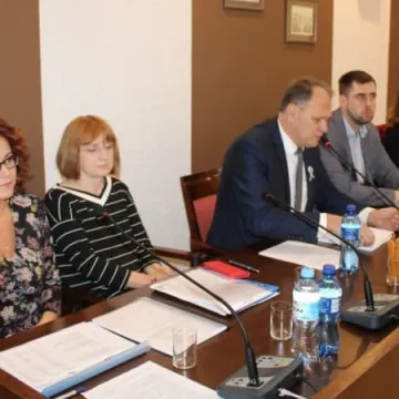 Wyższy podatek od nieruchomości uchwalony