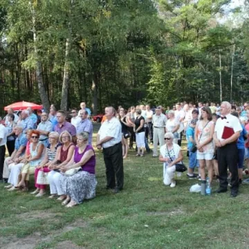 Upamiętnili partyzantów spod Ewiny