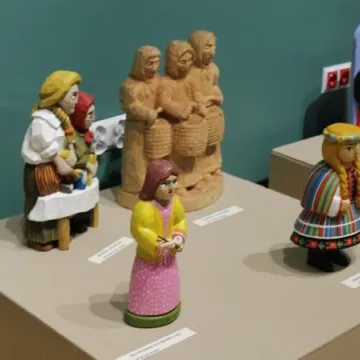 Świętowanie oczami ludowych artystów