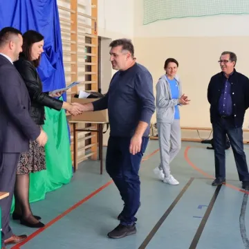 Samorządowcy grali w badmintona