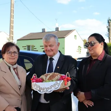 Lokalne tradycje w centrum uwagi podczas święta ziemniaka w Dmeninie
