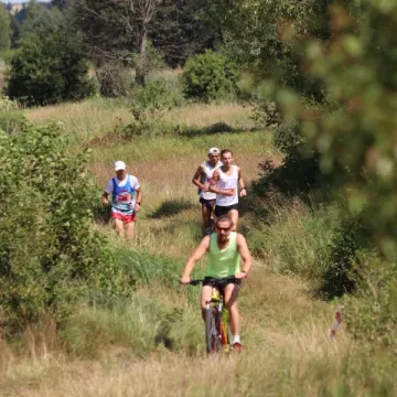 W Przedborzu przebiegli „dychę”