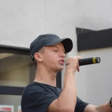 Koncert Enter Crvsh na zakończenie lata