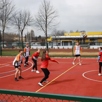 Nowe boisko służy już uczniom I LO w Radomsku