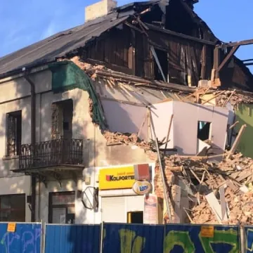 Kamienica przy Reymonta przechodzi do historii 