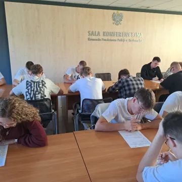 Młodzież rywalizuje o tytuł Mistrza Kierownicy