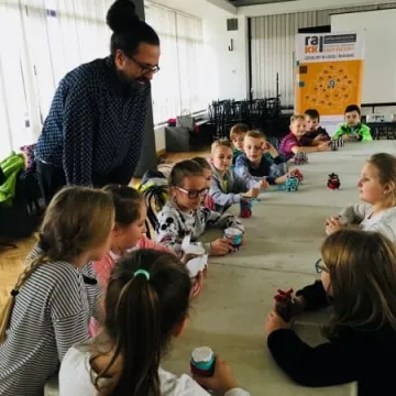 Warsztaty z budowy instrumentów w MDK