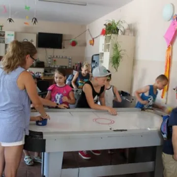 Piknik integracyjny dzieci i seniorów RUTW SAN