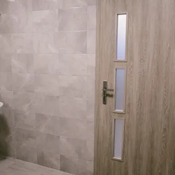 Bełchatów: nowe szafki i łazienki w „Ekonomiku”