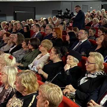 [WIDEO] „O sole Italiano”. Artyści Teatru Wielkiego w Łodzi wystąpili w MDK w Radomsku