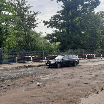 Jak idą roboty przy remoncie ulicy Piłsudskiego?