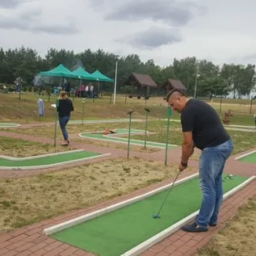 Golf w wykonaniu samorządowców