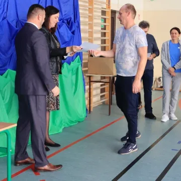 Samorządowcy grali w badmintona