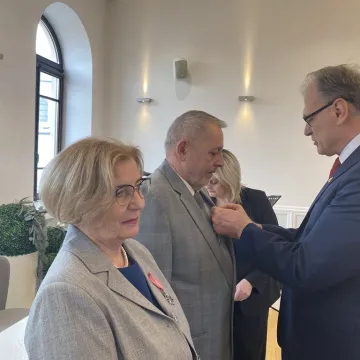 Razem przez pół wieku. Medale trafiły do dziesięciu par