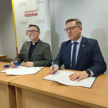 W Radomsku podpisano umowy w ramach programu „Łódzkie ratuje zabytki”
