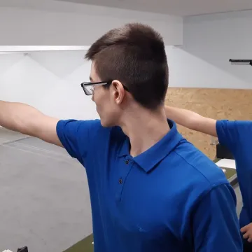 Strzeleckie Święto Kobiet z udziałem pistoleciarzy OKSS „10-tka”