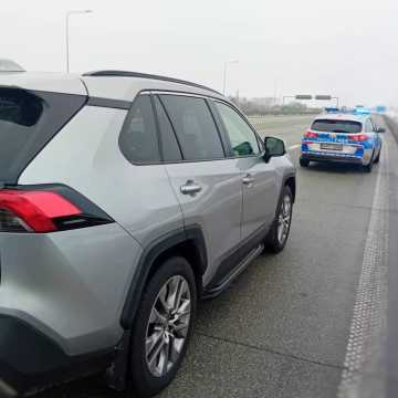 Nietrzeźwy kierowca na autostradzie A1 zatrzymany przez policję