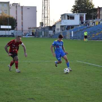 Ligowe zaległości odrobione. RKS Radomsko pokonuje Start Brzeziny