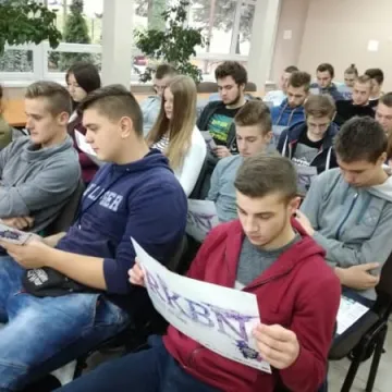 Projekt RAKOOBRONA w ZSP nr 1