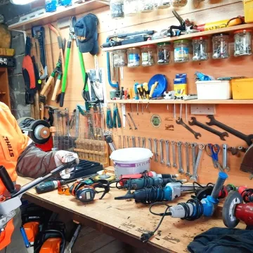 Rzeźby piłą wyczarowane