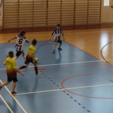 Piłkarska zima z RAP-em