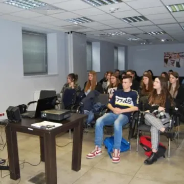 Uczniowie uczyli się przedsiębiorczości