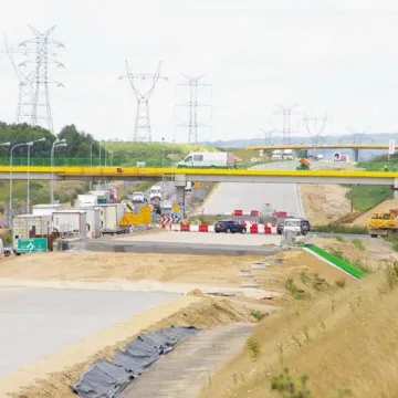 Jak postępują prace na budowie odcinka D autostrady A1?