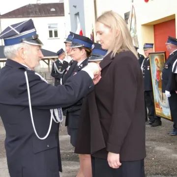 Uroczysty apel i odznaczenia dla druhów z OSP w Kietlinie