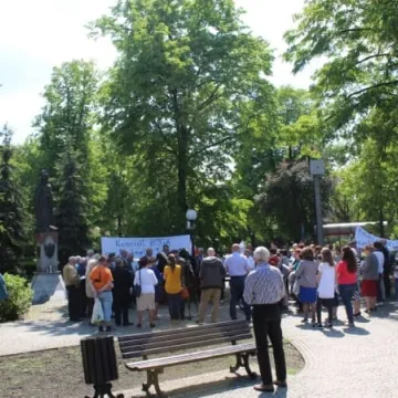 Wiec w obronie wiary w Radomsku