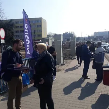 Wiosna zbierała podpisy w Radomsku 