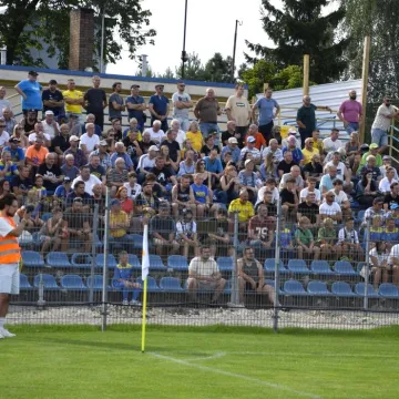 RKS Radomsko – Sokół Aleksandrów. Goście wywożą trzy punkty